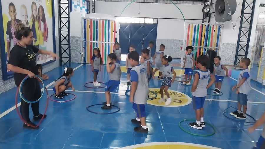 Quadra de esportes e atividades físicas